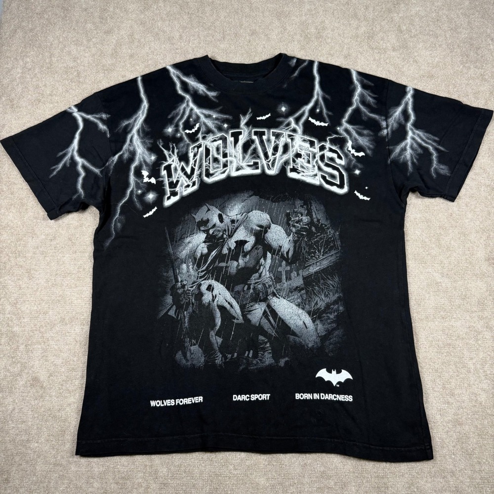 Darc Sport x Batman "Wolves Club" Limited Edition Lightning Tee Mens Size Medium